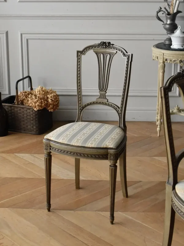 wooden-dining-chair-pu-finish Teak wood dining chair India with PU finish
